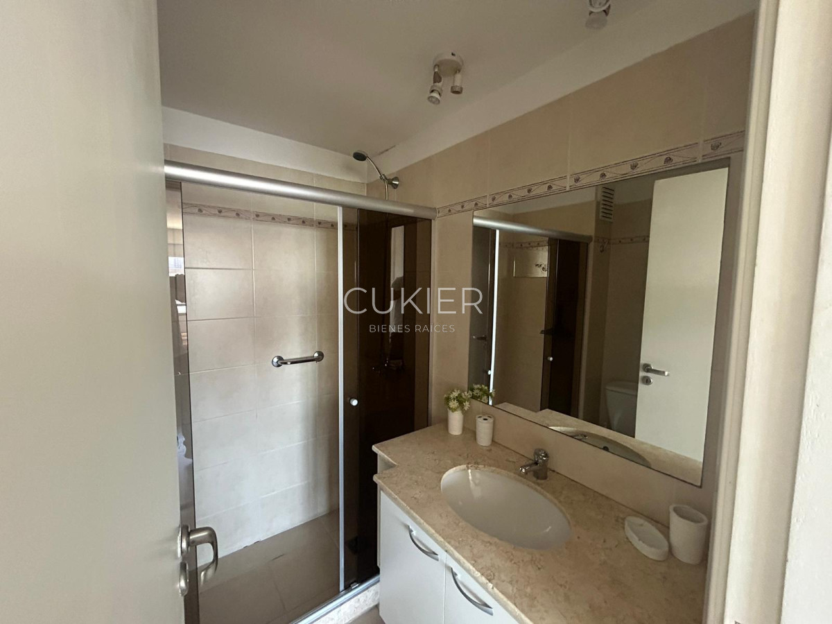 Apartamento ID.4300 - Apartamento en venta 2 dormitorios en Punta del Este 