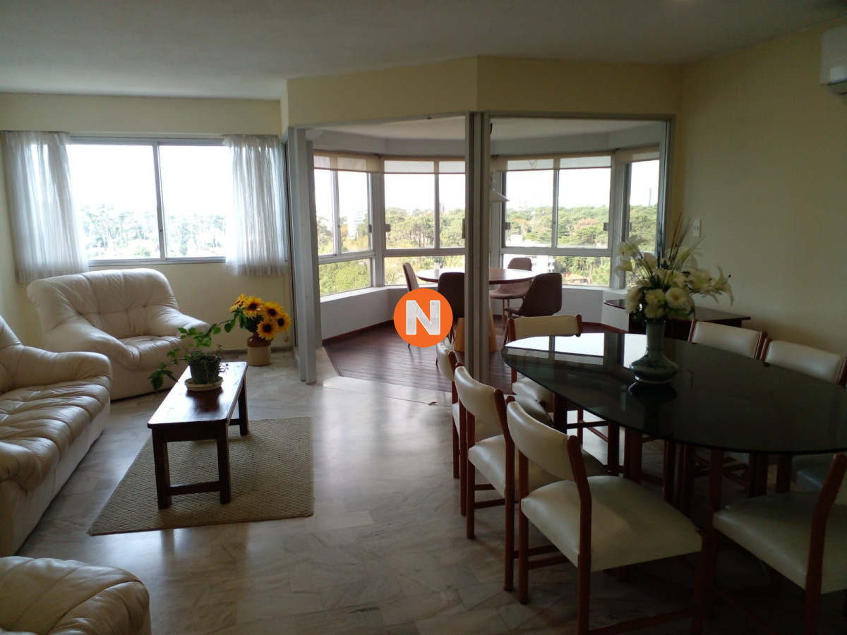 Apartamento Ref.222872 - Apartamento de 3 dormitorios en venta. Oportunidad.