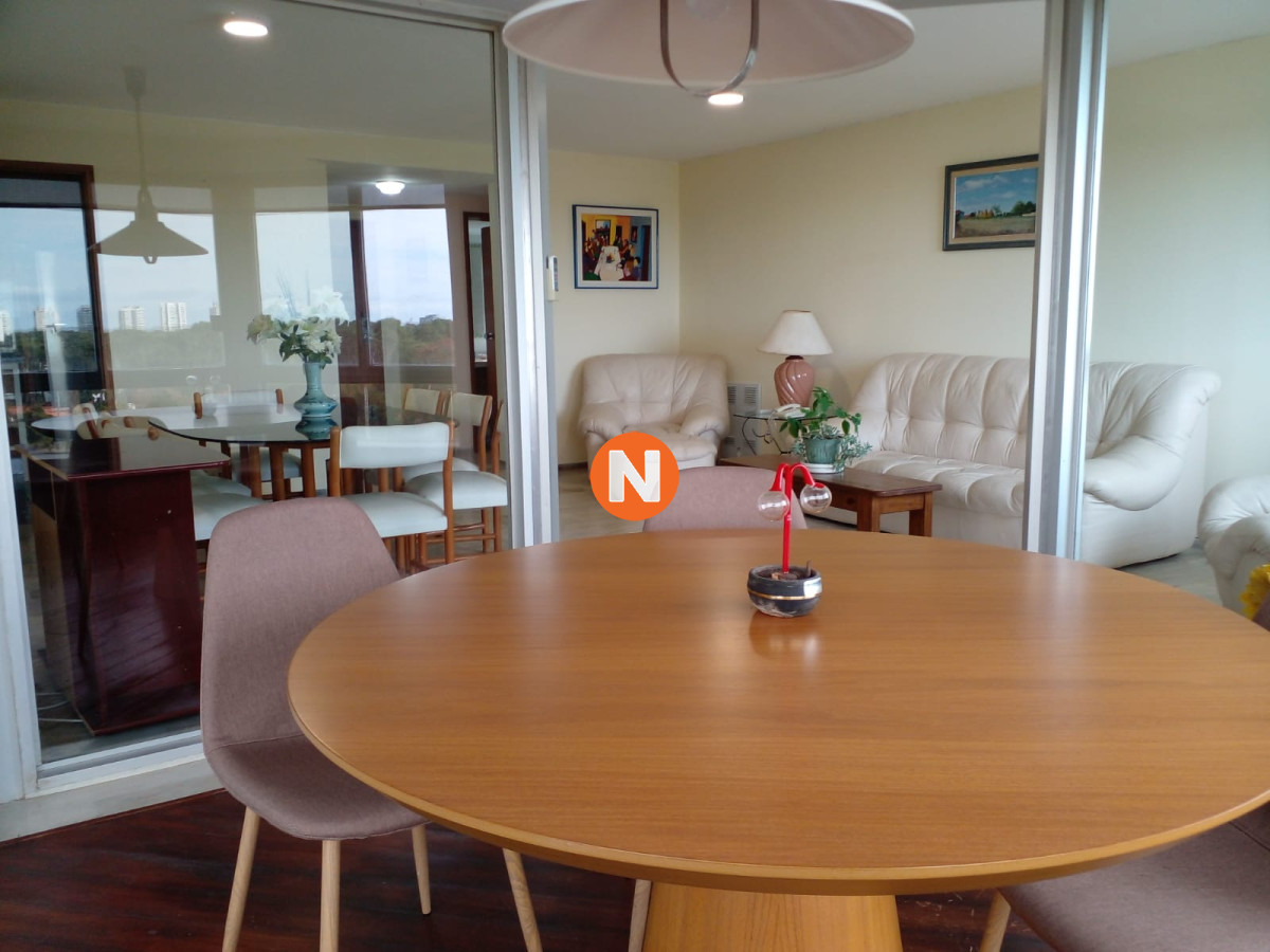 Apartamento Ref.222872 - Apartamento de 3 dormitorios en venta. Oportunidad.