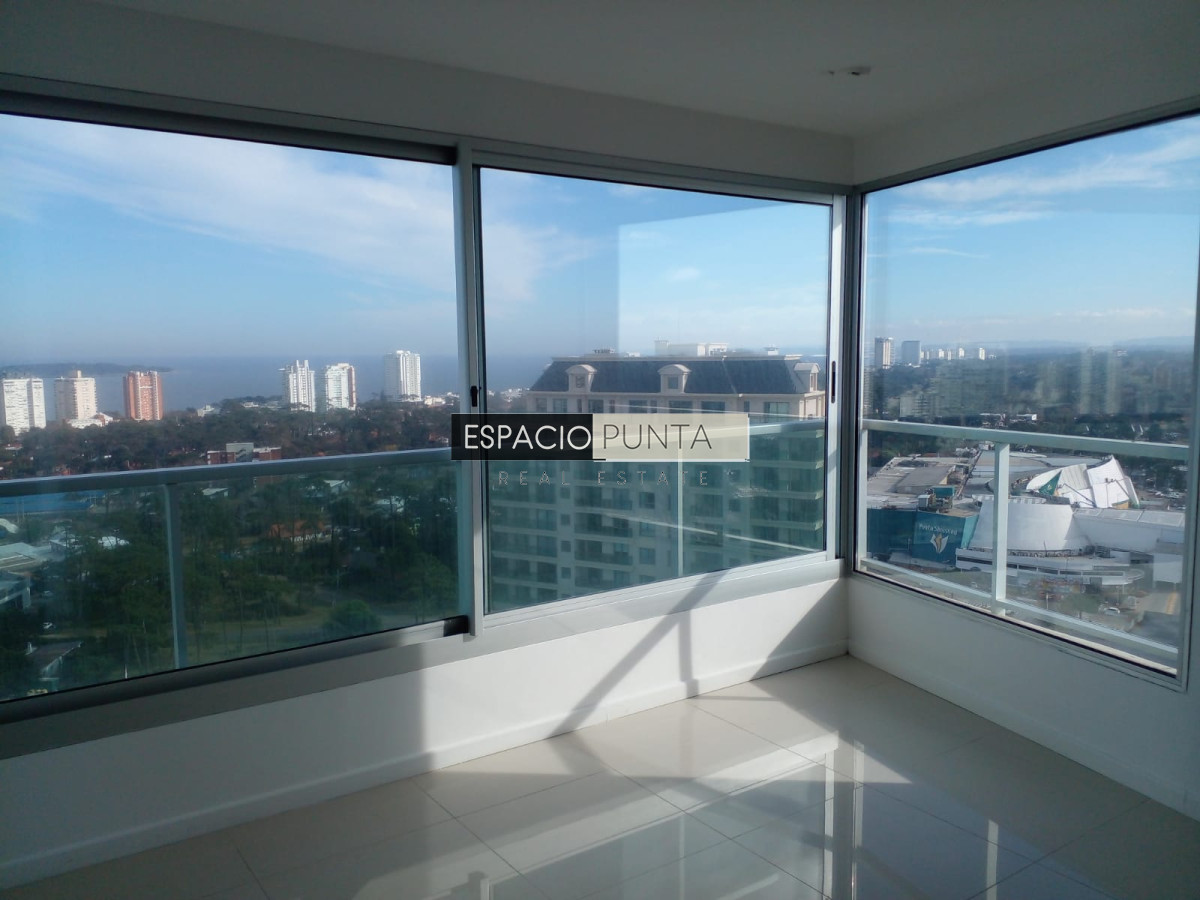 Apartamento ID.264 - Penthouse en venta sobre Roosevelt. Con vistas inigualables de la ciudad y la playa.