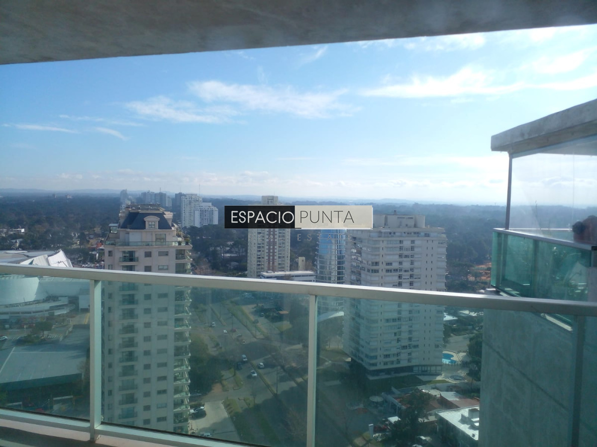 Apartamento ID.264 - Penthouse en venta sobre Roosevelt. Con vistas inigualables de la ciudad y la playa.