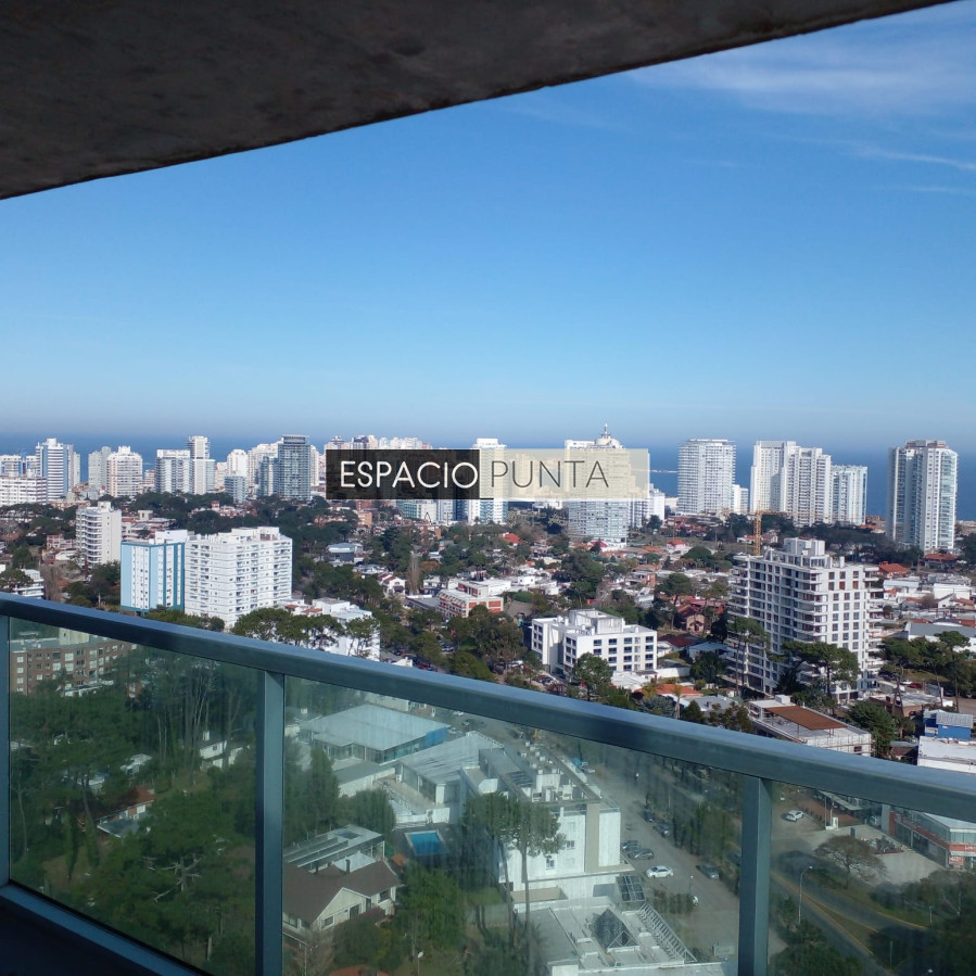 Apartamento ID.264 - Penthouse en venta sobre Roosevelt. Con vistas inigualables de la ciudad y la playa.