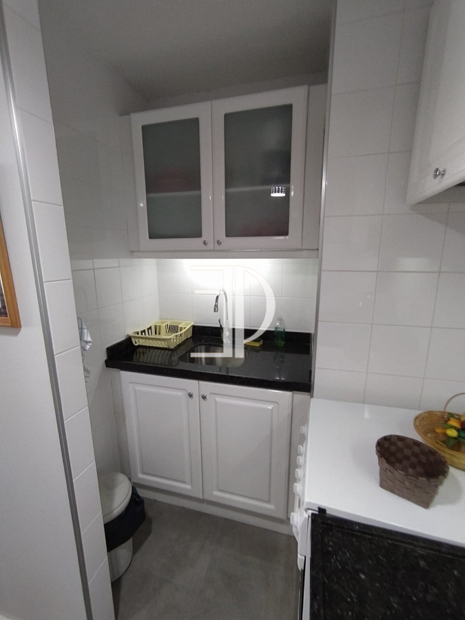 Apartamento ID.561 - Apartamento en venta de 2 dormitorios en Playa Mansa, Punta del Este