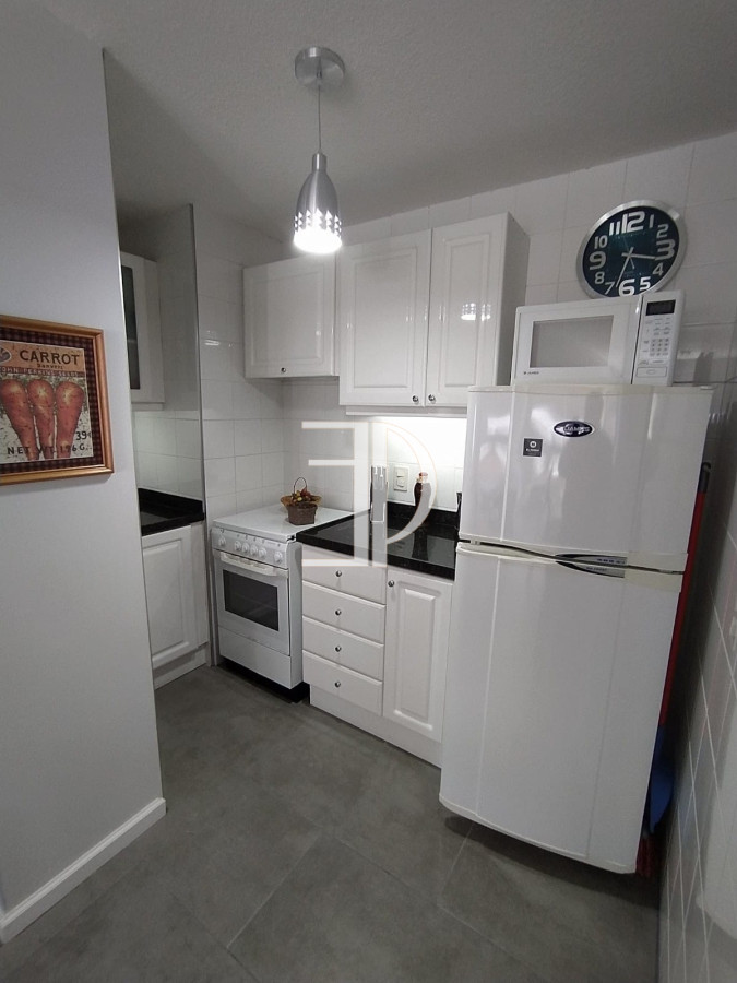 Apartamento ID.561 - Apartamento en venta de 2 dormitorios en Playa Mansa, Punta del Este