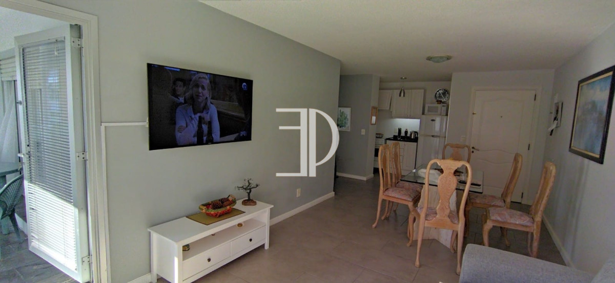 Apartamento ID.561 - Apartamento en venta de 2 dormitorios en Playa Mansa, Punta del Este