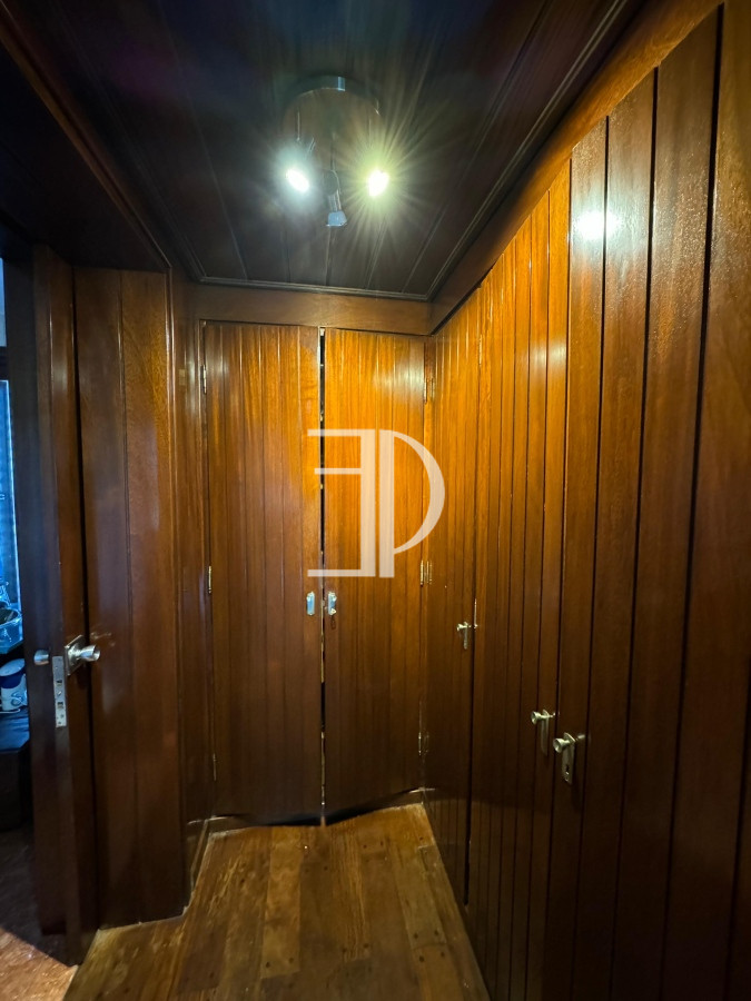Casa ID.353 - Casa en venta 5 dormitorios en Playa Mansa, Punta del Este