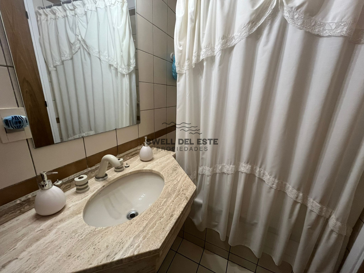 Apartamento ID.233 - Penthouse en venta, Mansa Punta del Este