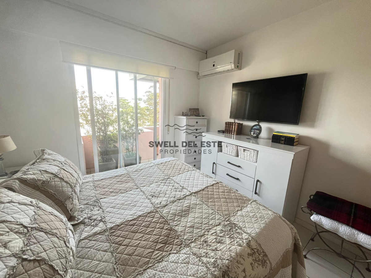 Apartamento ID.233 - Penthouse en venta, Mansa Punta del Este