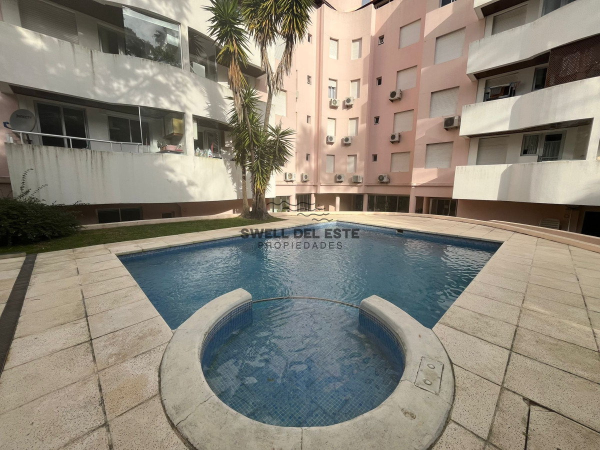 Apartamento ID.233 - Penthouse en venta, Mansa Punta del Este