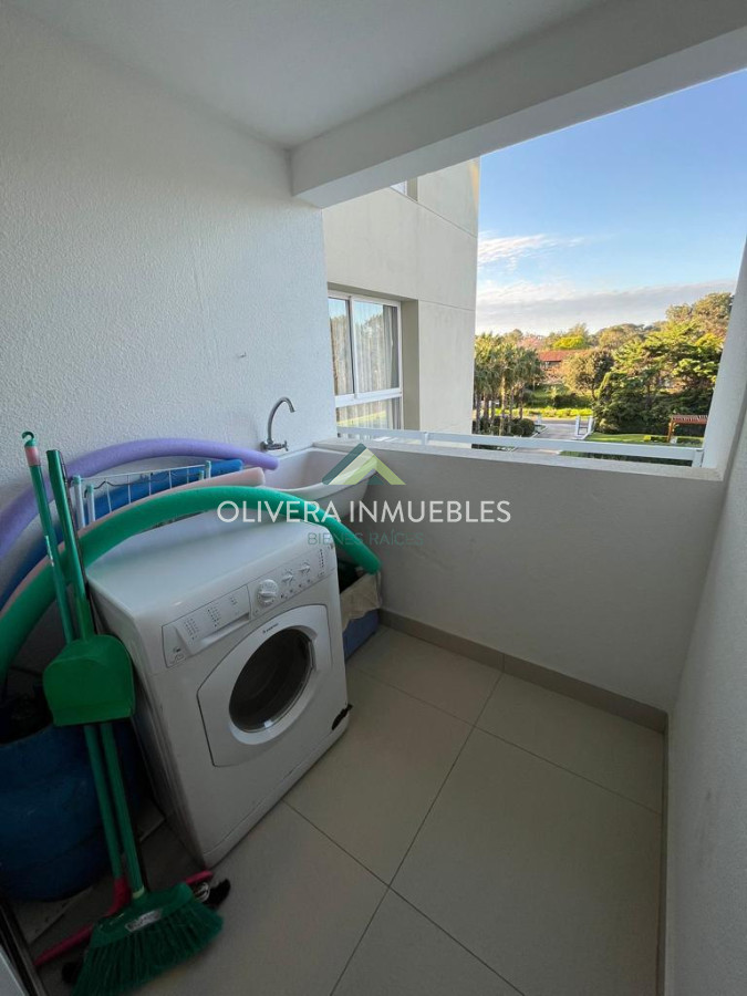 Apartamento ID.12105 - Apartamento en venta de 2 dormitorios en Edificio Cruceros