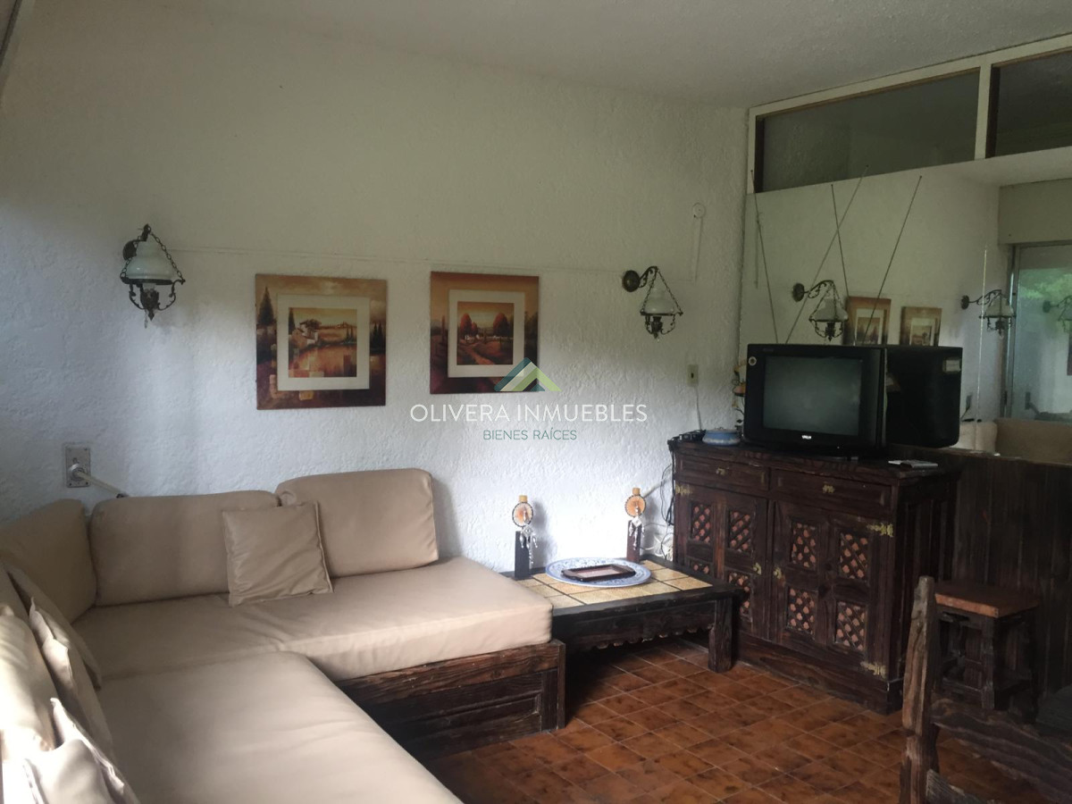 Apartamento ID.9517 - Atención !! Apartamento Complejo en Arcobaleno - Baño Totalmente Nuevo !!