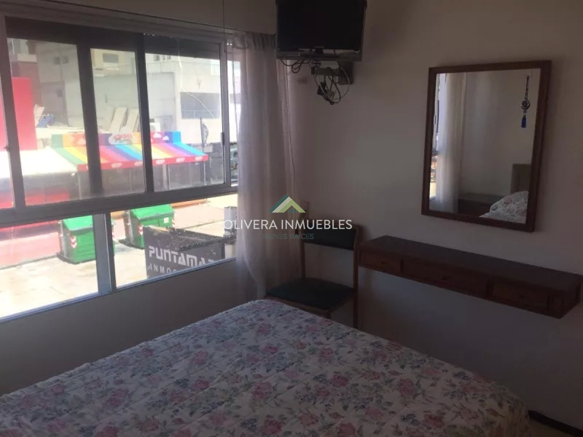 Apartamento ID.10324 - Venta de apartamento en Punta del este 