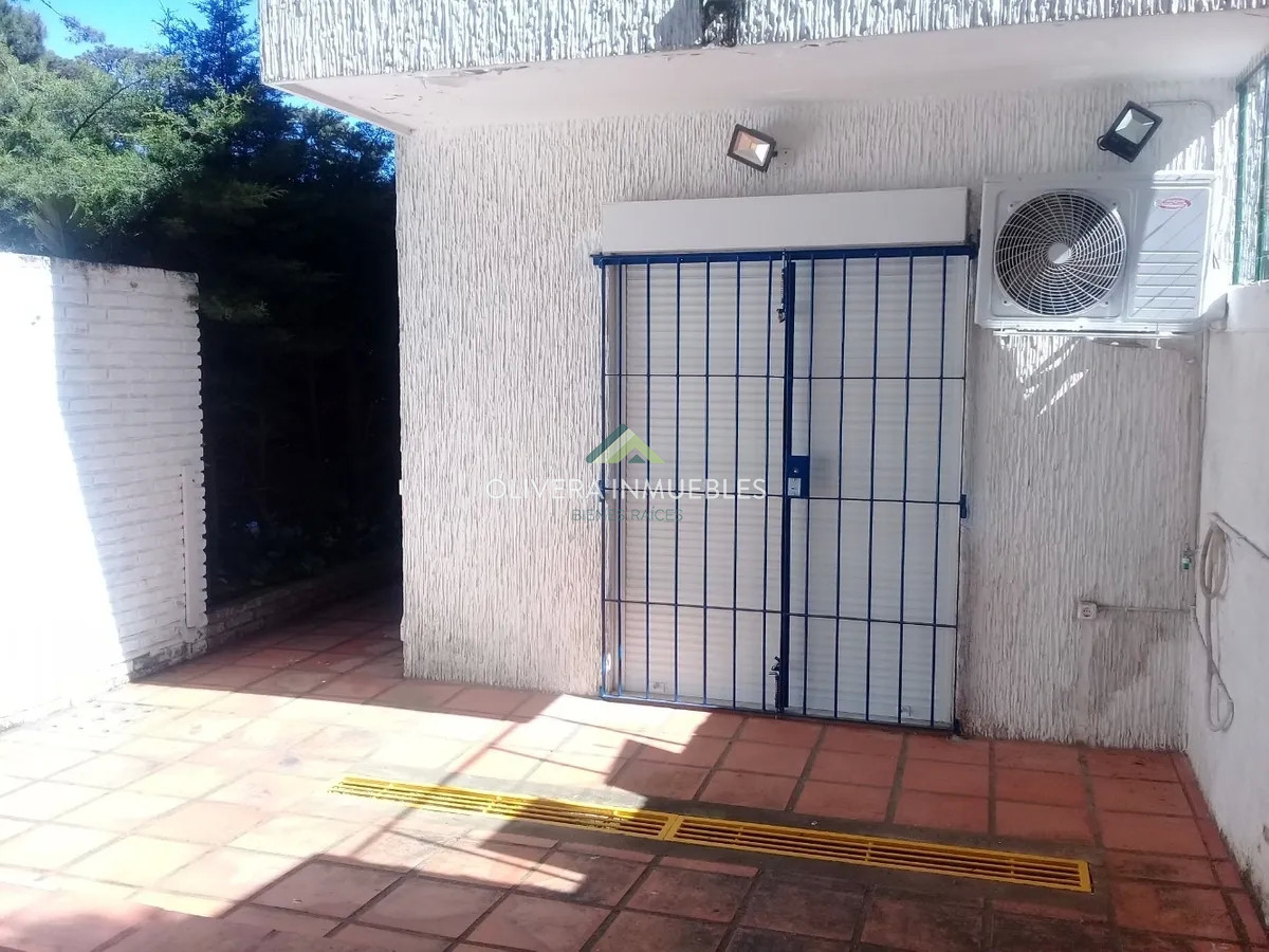 Apartamento ID.7586 - Alquiler por temporada y anual apto tipo casita