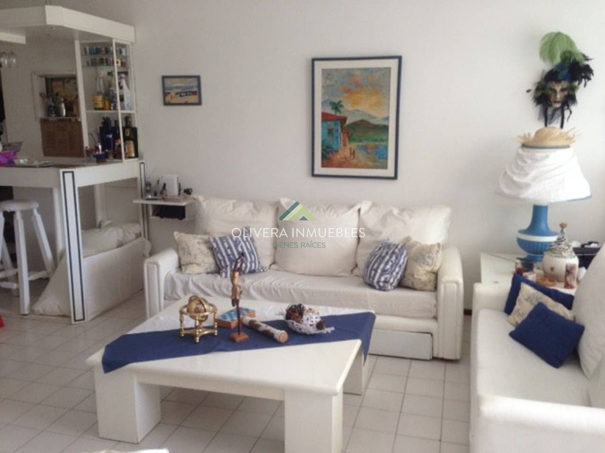 Apartamento ID.4031 - Hermoso apartamento en Roosevelt de 1 Dormitorio en Alquiler