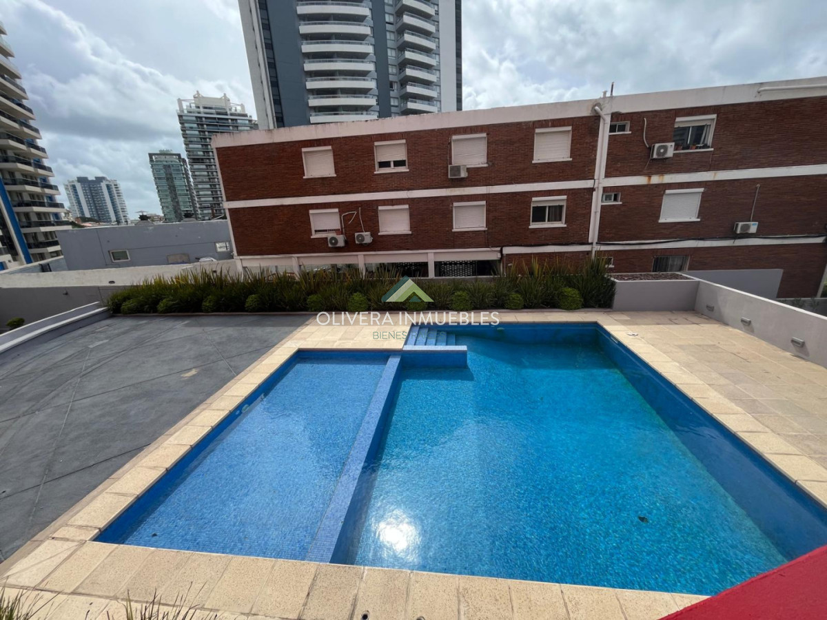 Apartamento ID.13840 - Apartamento en venta a metros del mar, Punta del Este