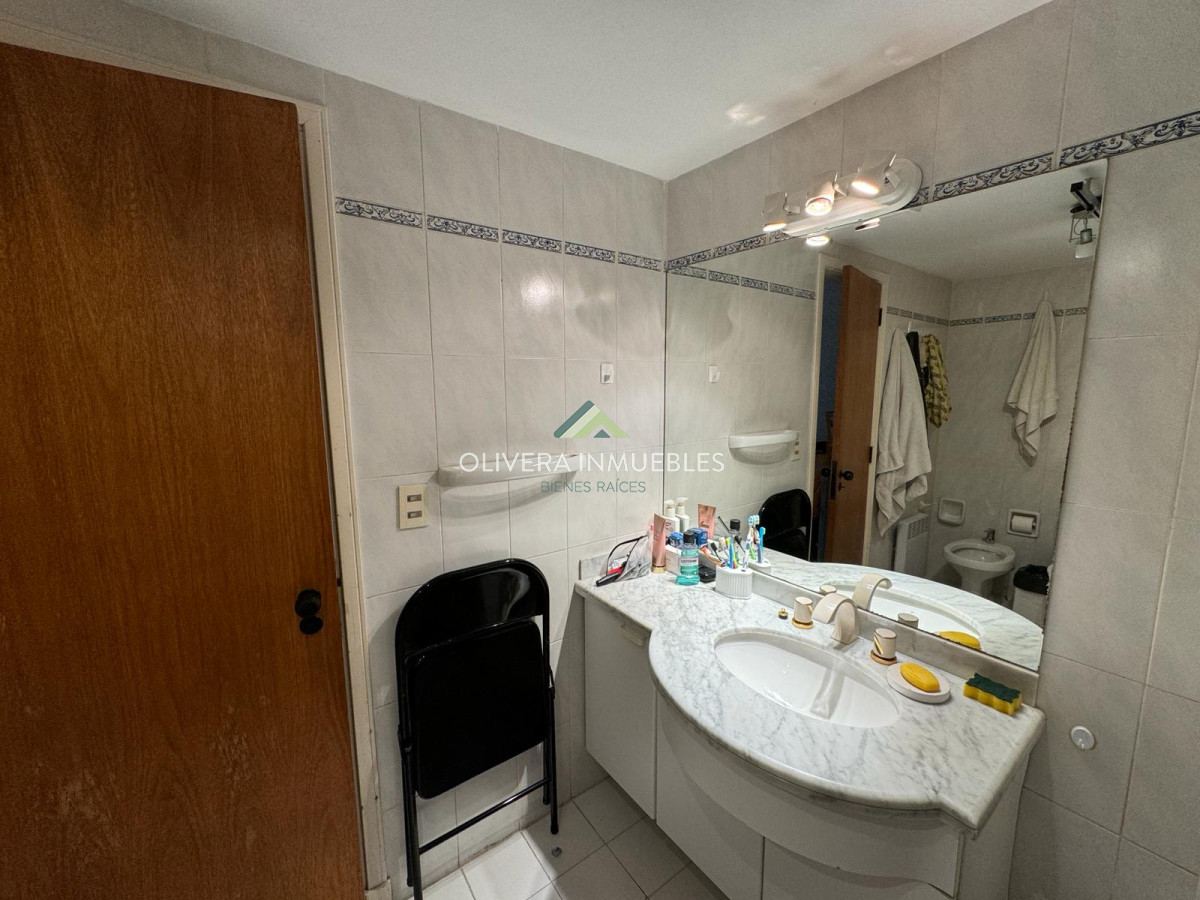 Apartamento ID.9208 - Apartamento en Venta-Punta del Este