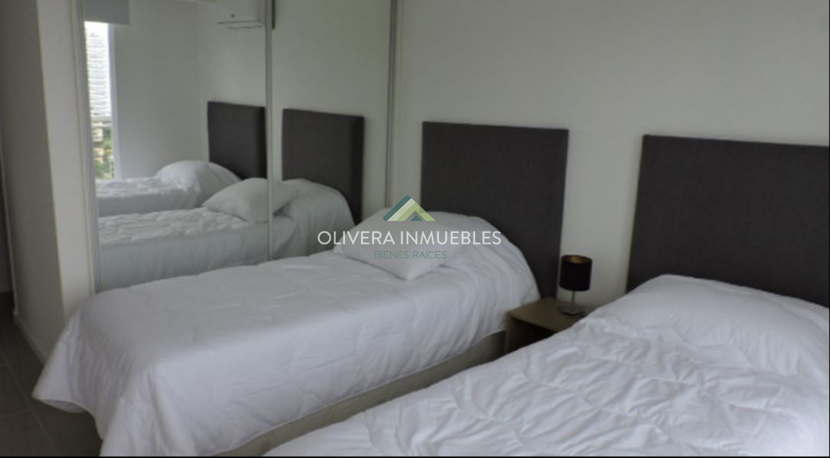 Apartamento ID.3885 - Venta apartamento de 2 dormitorios, Punta del Este!!!