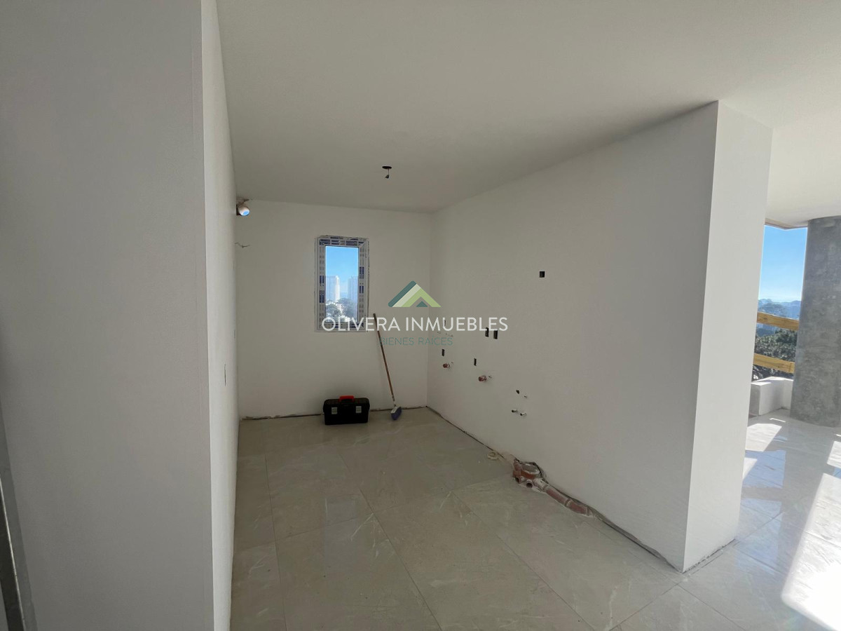 Apartamento ID.13131 - Apartamento en venta 3 dormitorios