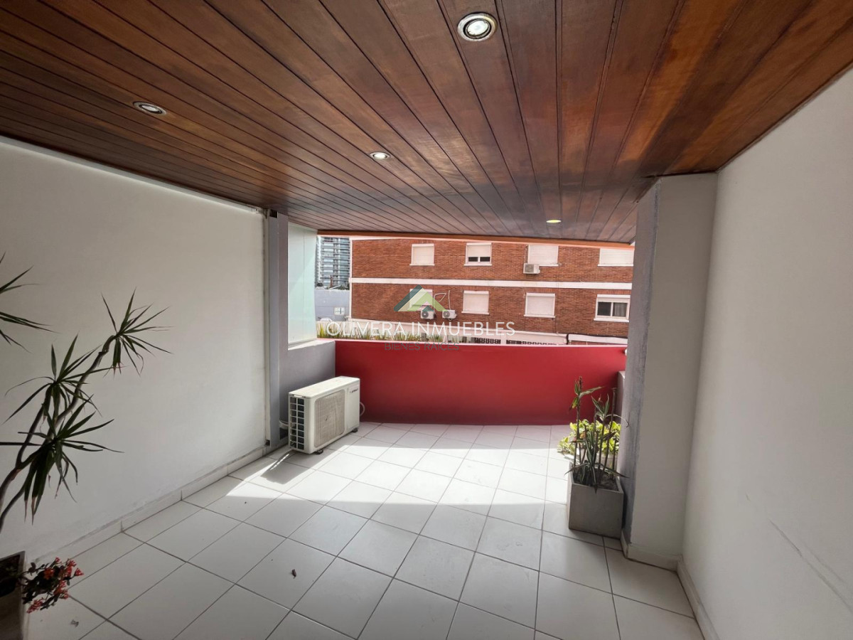 Apartamento ID.13840 - Apartamento en venta a metros del mar, Punta del Este