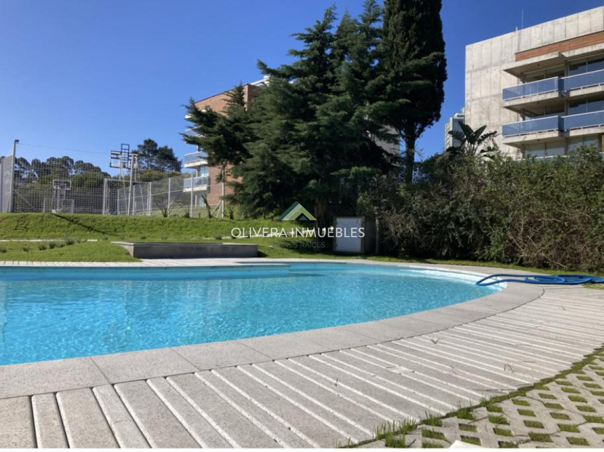 Apartamento ID.13842 - Apartamento en venta a cuadras de Playa Mansa, Punta del Este