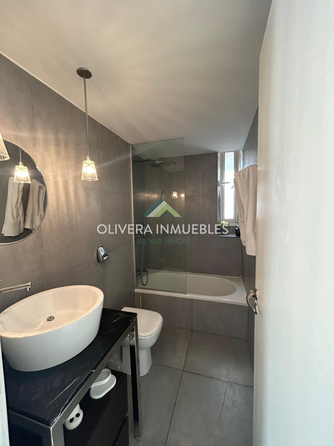 Apartamento ID.11853 - Apartamento de 2 Dormitorios en venta en edificio Yoo