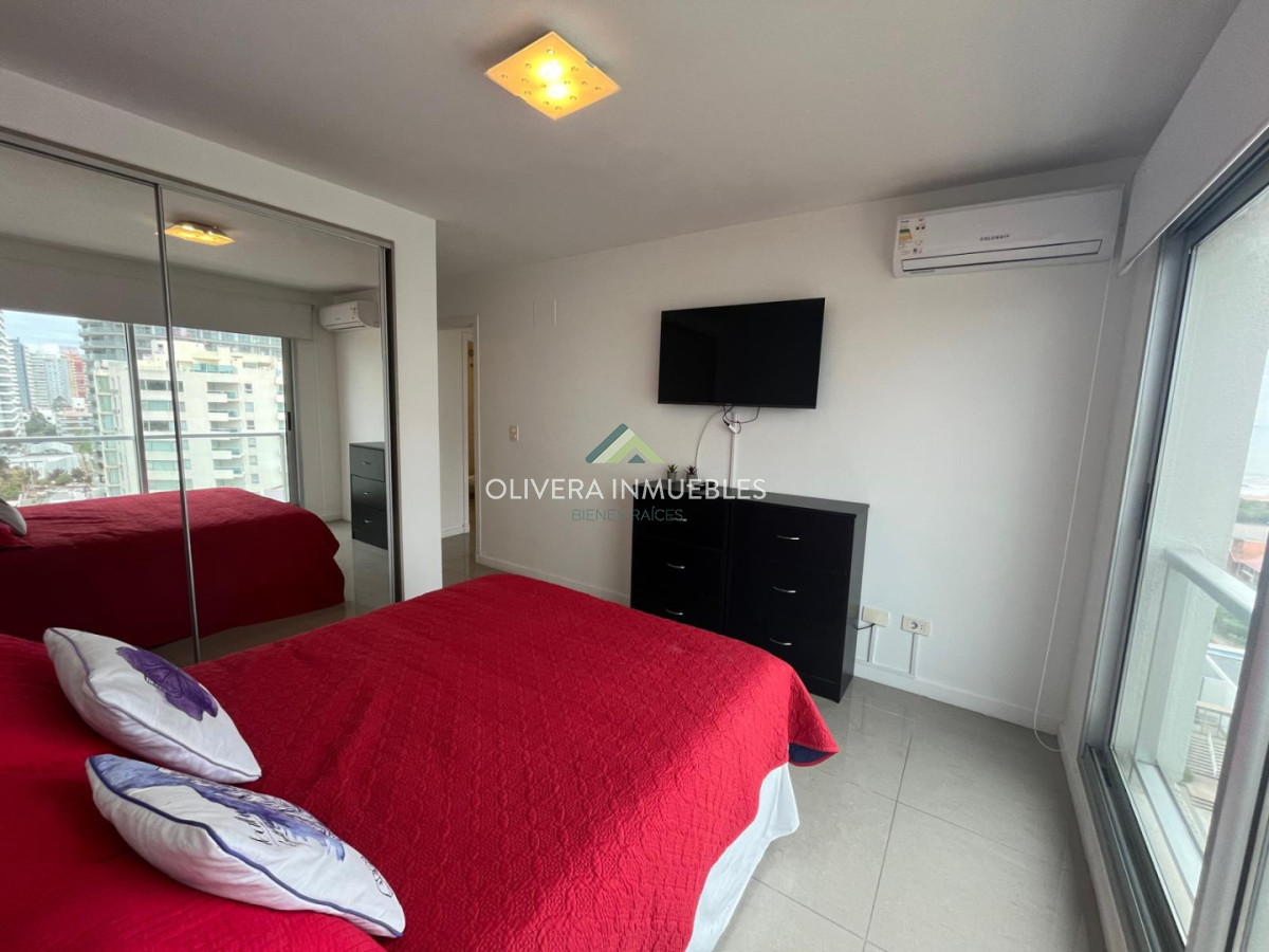 Apartamento ID.13835 - Apartamento en venta con vista a la Brava, Punta del Este