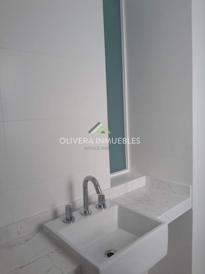 Apartamento ID.10528 - Venta de apartamentos de 2 dormitorios, en excelente ubicación, 