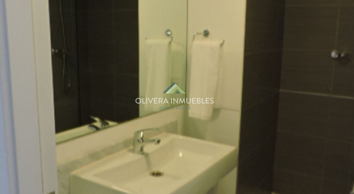 Apartamento ID.3885 - Venta apartamento de 2 dormitorios, Punta del Este!!!