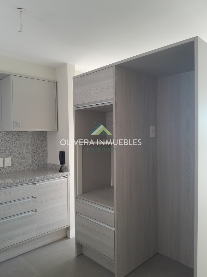 Apartamento ID.10528 - Venta de apartamentos de 2 dormitorios, en excelente ubicación, 