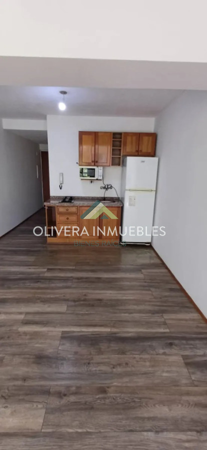 Apartamento ID.13893 - Alquiler de hermoso apartamento Monoambiente Cordon Montevideo 