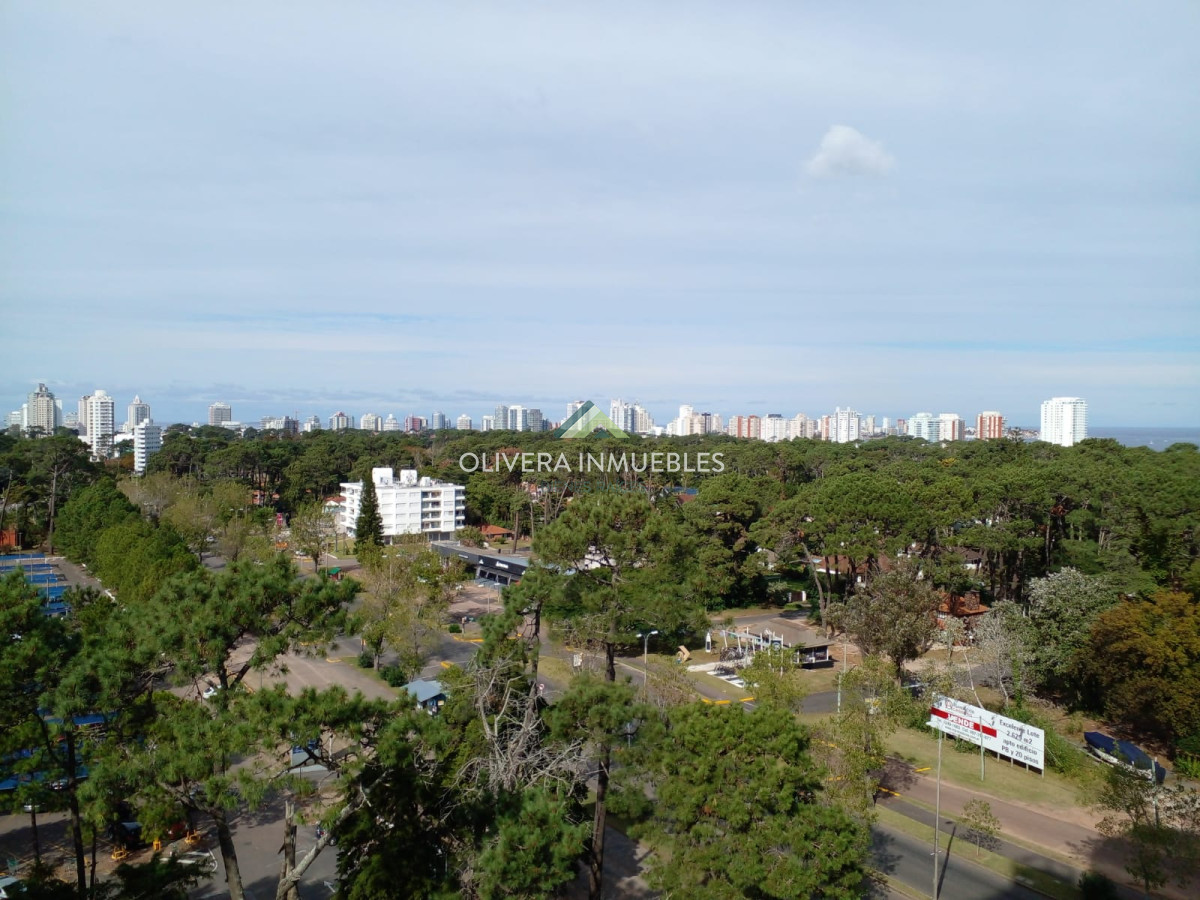 Apartamento ID.7944 - Apartamento de 3 dormitorios en venta. Oportunidad.