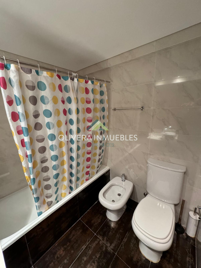 Apartamento ID.12685 - Apartamento en venta de 2 dormitorios en edificio Miami Boulevard