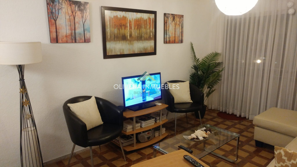 Apartamento ID.8461 - Apartamento en venta de 2 dormitorios