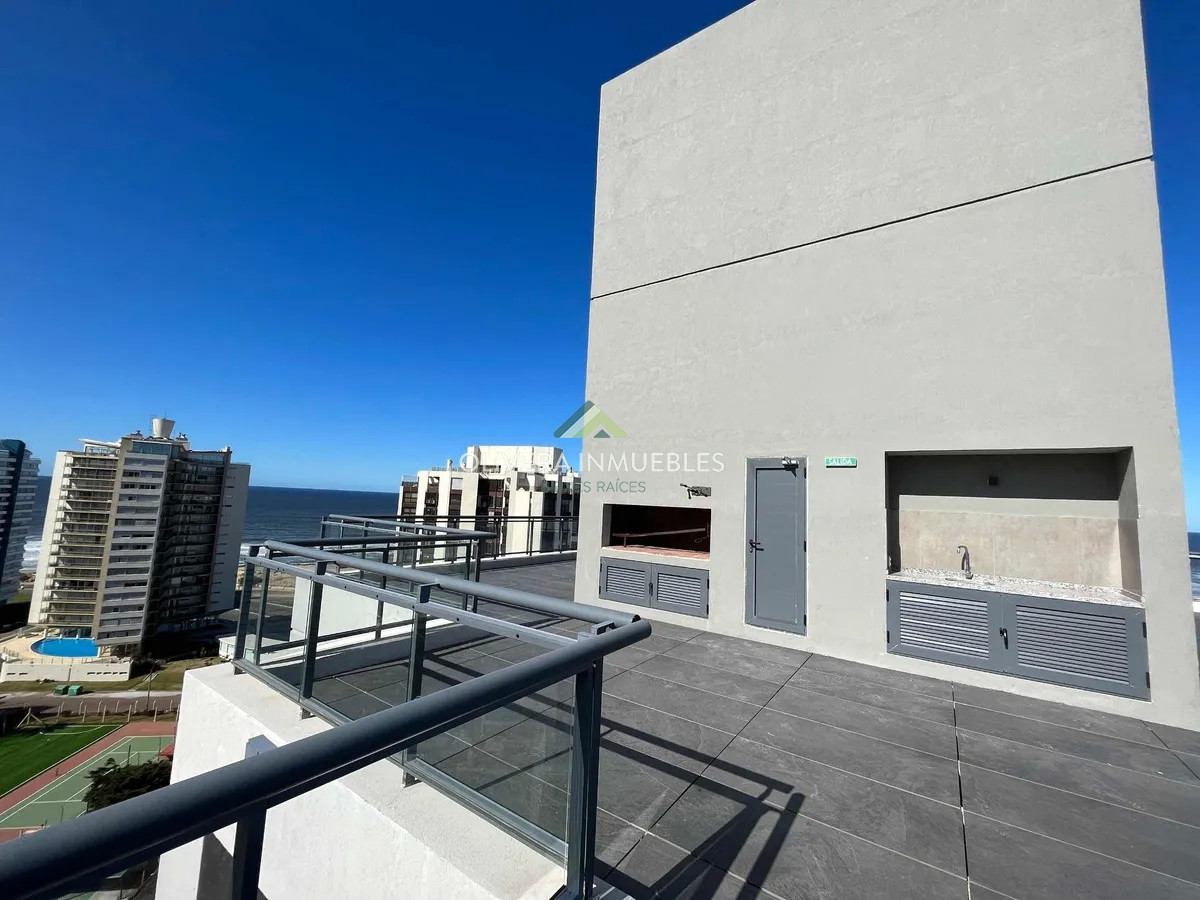 Apartamento ID.9054 - Apartamento en Venta,Punta del Este