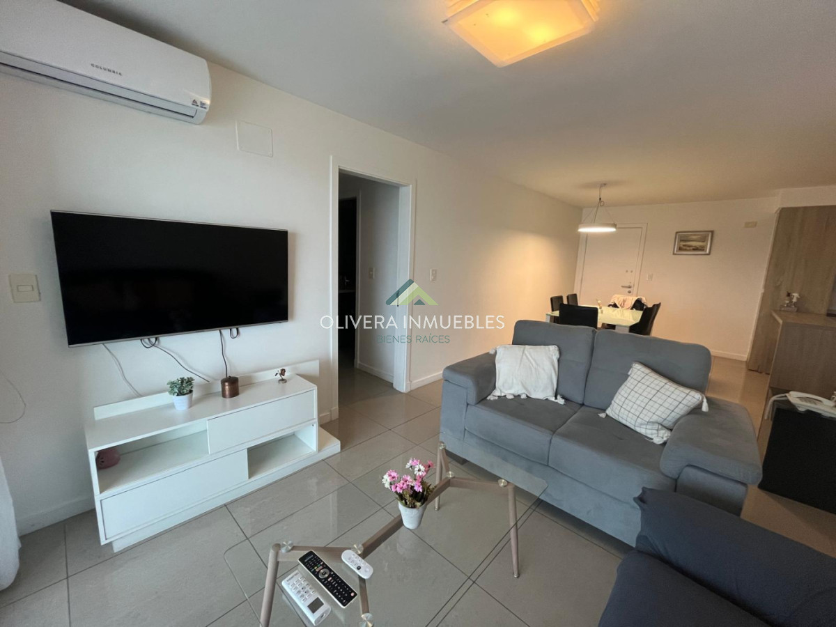 Apartamento ID.13835 - Apartamento en venta con vista a la Brava, Punta del Este