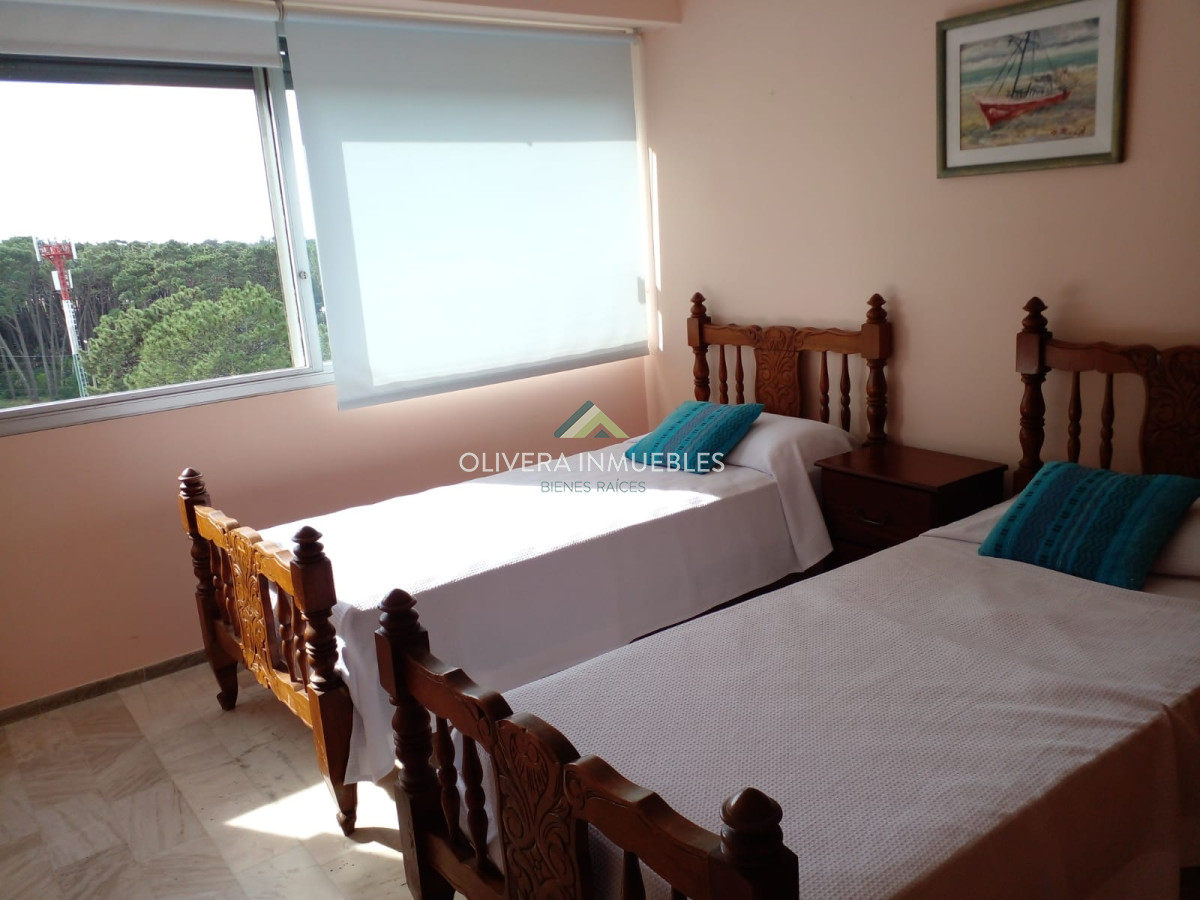 Apartamento ID.7944 - Apartamento de 3 dormitorios en venta. Oportunidad.