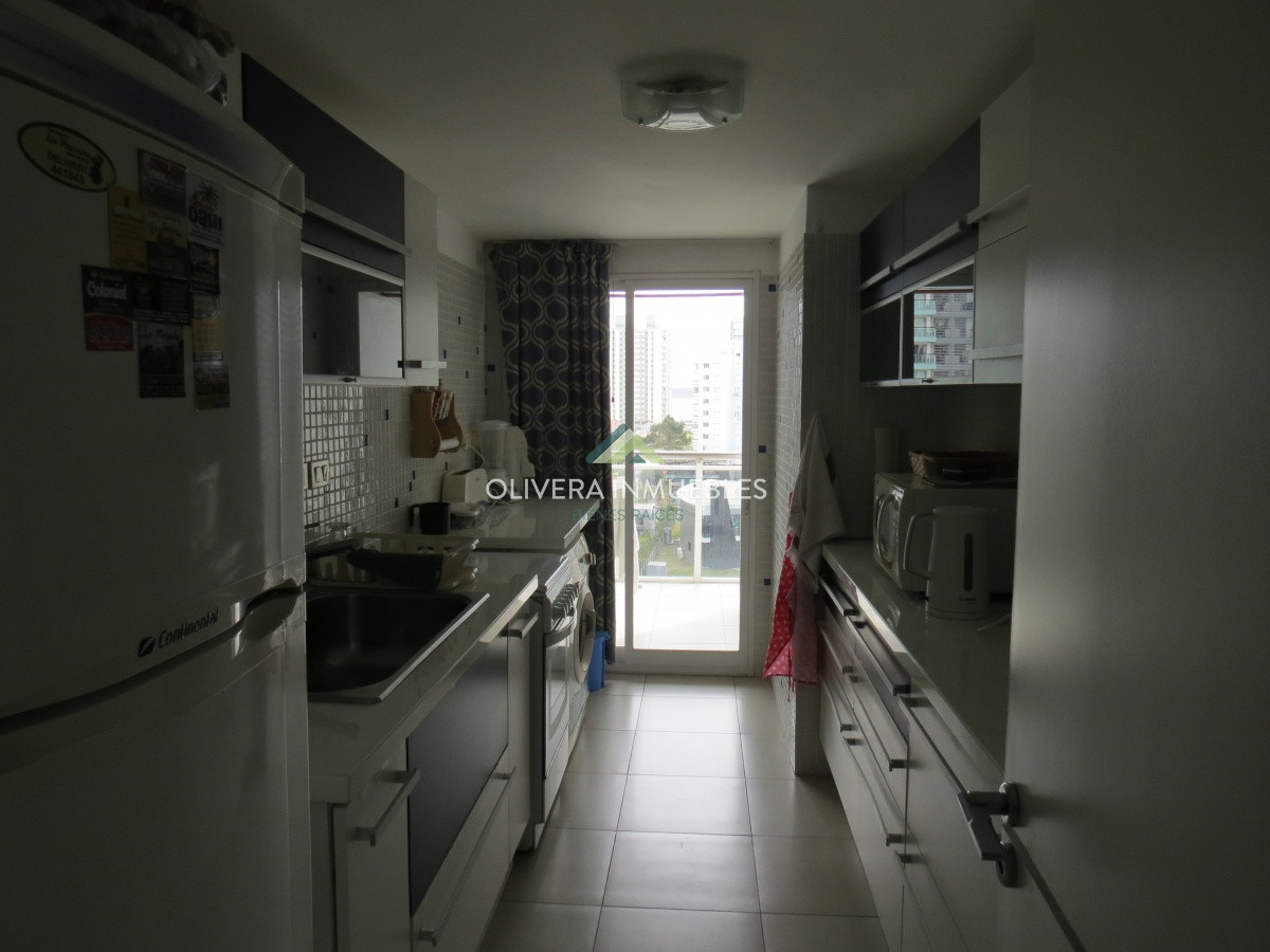 Apartamento ID.5345 - Venta de apartamento 3 dormitorios, full amenities, en uno de los mejores barrios de Punta del Este 