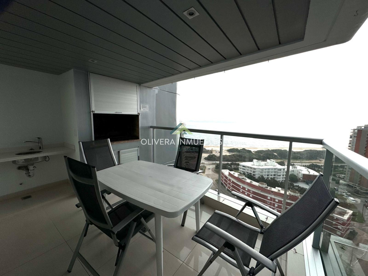 Apartamento ID.12685 - Apartamento en venta de 2 dormitorios en edificio Miami Boulevard