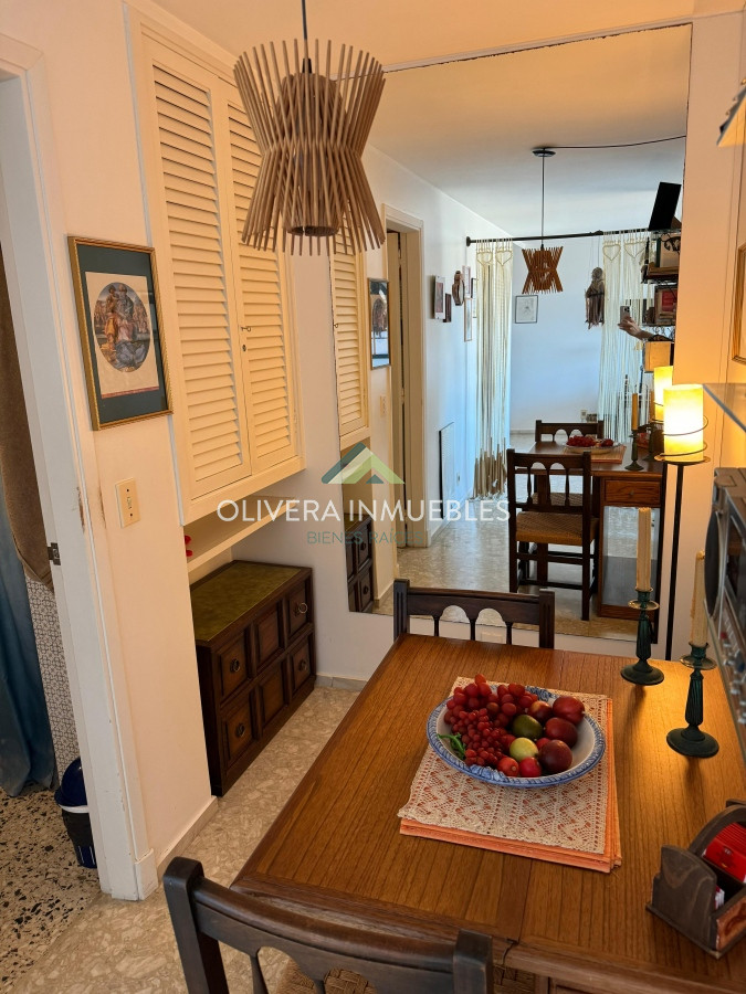 Apartamento ID.11465 - Apartamento en venta de 1 dormitorio y medio en Punta del Este