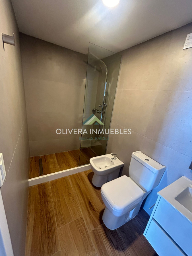 Apartamento ID.12778 - Apartamento en venta 2 dormitorios Playa Mansa Punta del Este 