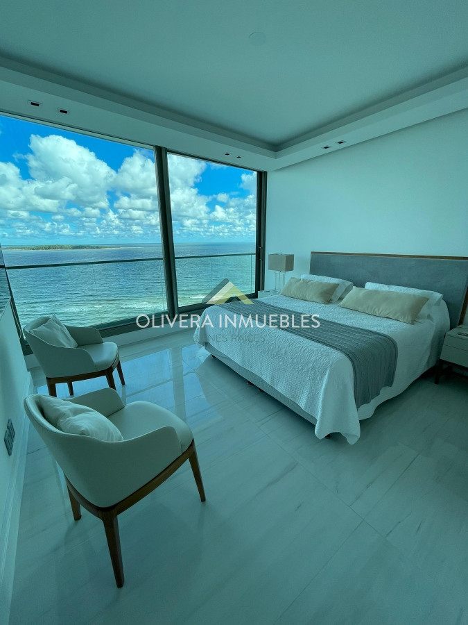 Apartamento ID.12712 - Venta Apartamento 3 dormitorios Fendi Chateau Playa Mansa Punta del Este