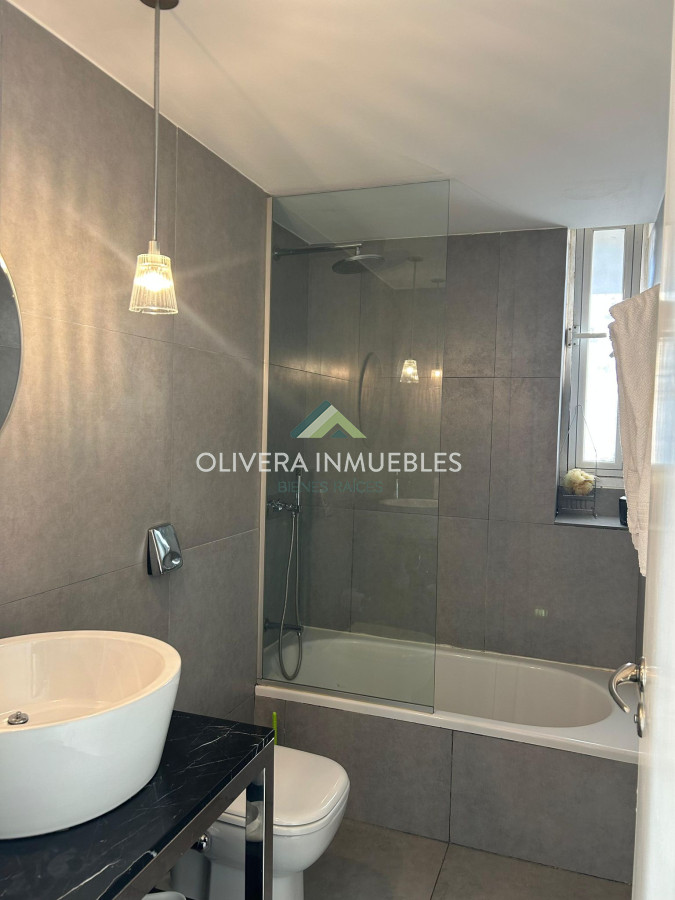 Apartamento ID.11853 - Apartamento de 2 Dormitorios en venta en edificio Yoo