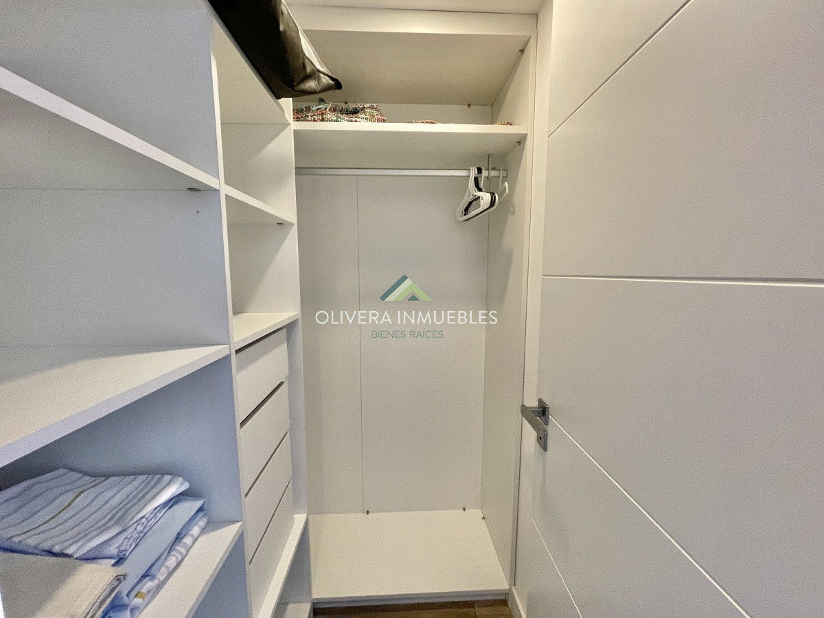 Apartamento ID.10017 - VENTA DE APARTAMENTO DE 1 DORMITORIO EN PENISULA PUNTA DEL ESTE