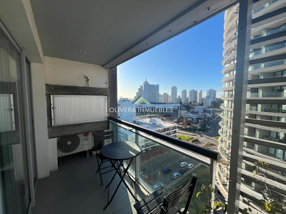 Apartamento ID.13689 - Apartamento en venta, 2 dormitorios en La Pastora, Punta del Este