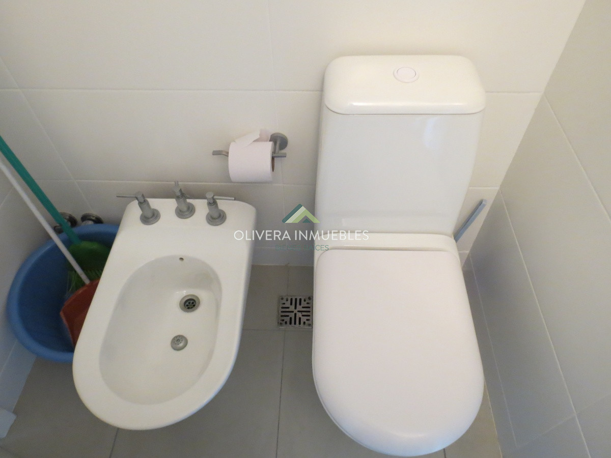Apartamento ID.5345 - Venta de apartamento 3 dormitorios, full amenities, en uno de los mejores barrios de Punta del Este 