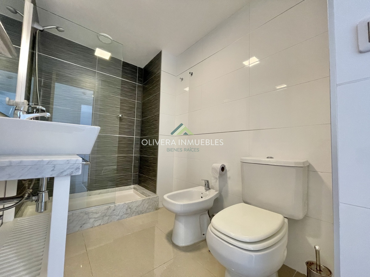 Apartamento ID.10081 - Apartamento en venta de 1 dormitorio en torre ONE II