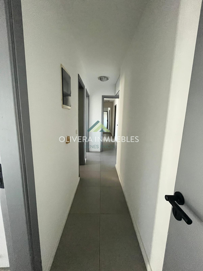 Apartamento ID.13689 - Apartamento en venta, 2 dormitorios en La Pastora, Punta del Este