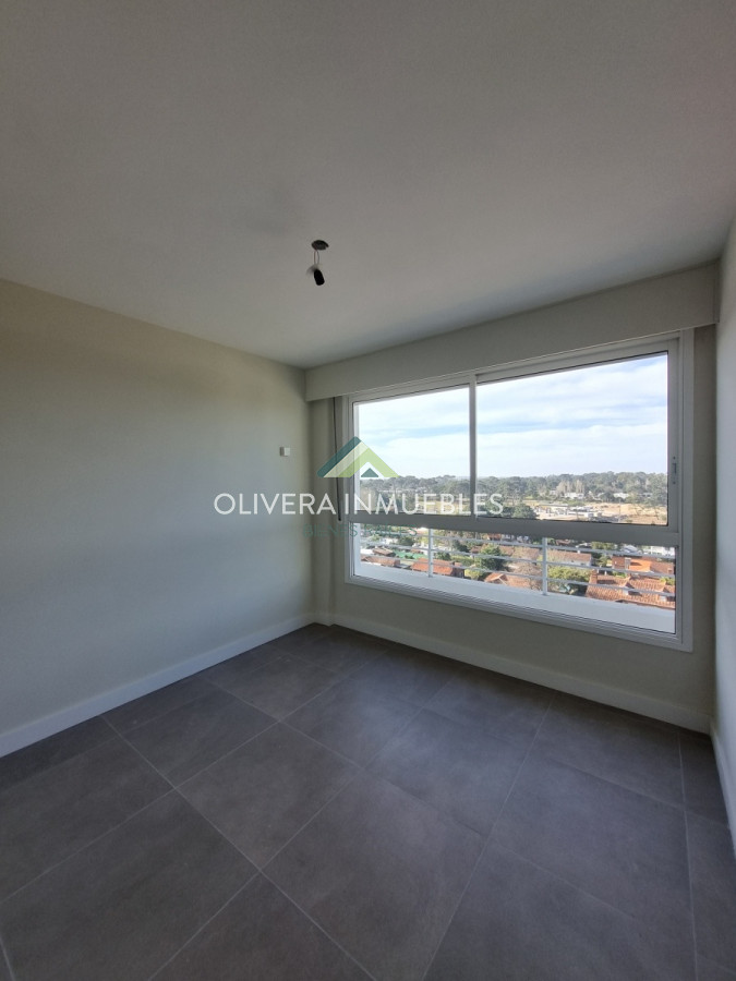 Apartamento ID.10800 - Apartamento en venta de 2 dormitorios y 3 baños en Roosevelt Punta del Este 