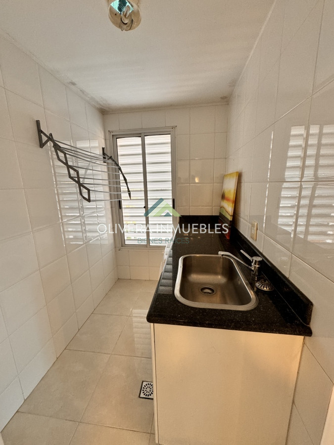 Apartamento ID.12358 - Apartamento en venta de 4 dormitorios en Playa Mansa, Punta del Este