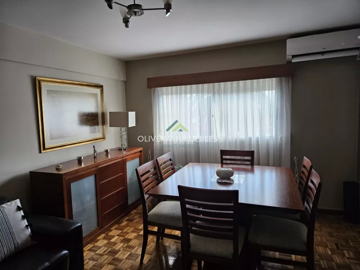 Apartamento ID.12253 - Venta Apto 2 Dormitorios y Cochera Pocitos